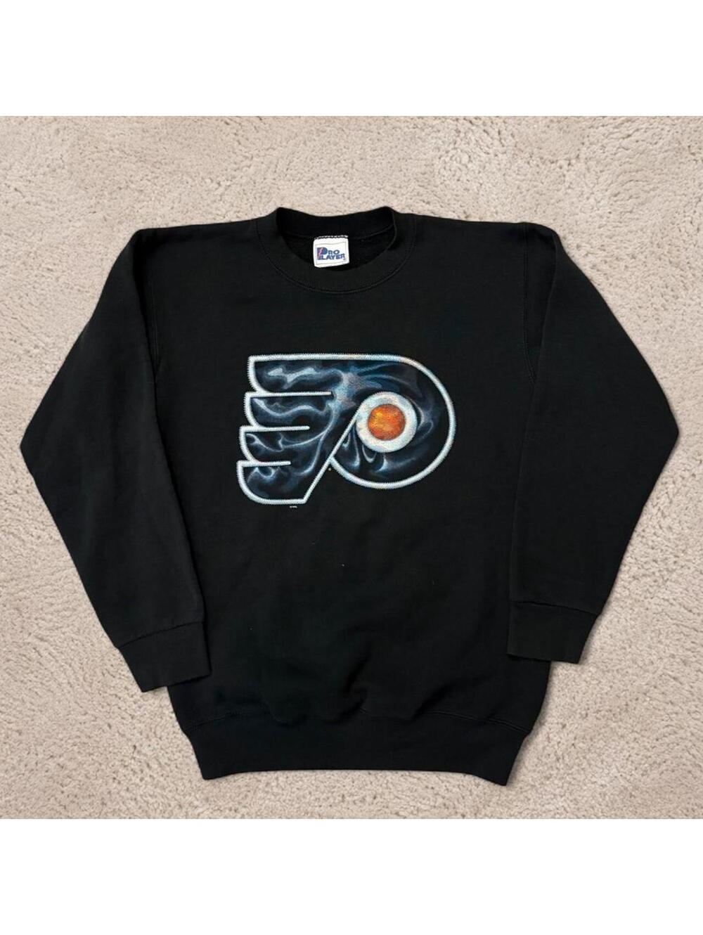 vintage Pro player Philadelphia Flyers crewneck sweatshirt.